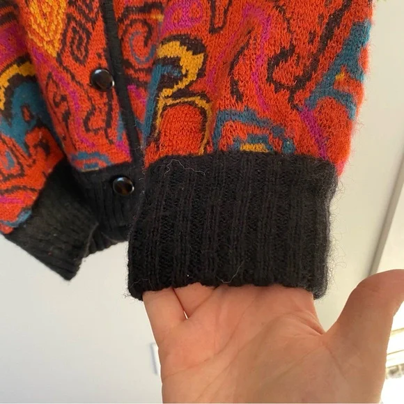 *SOLD* Giovanni Ferretti Vintage Vibrant Geometric Women's Cardigan Wool Size L - Picture 8 of 13
